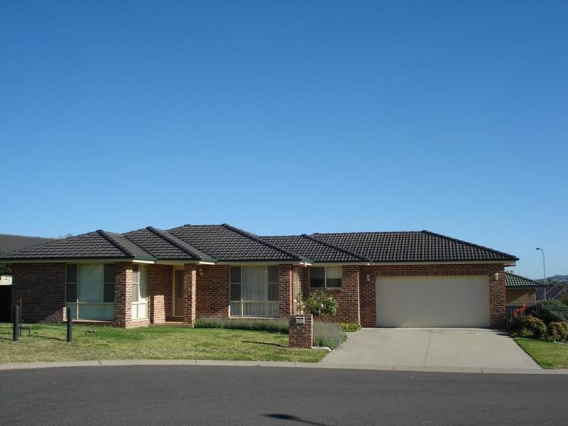 2 Alanor Place, Calala NSW 2340