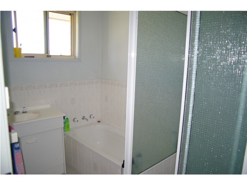 2 Gosse Court, Tamworth NSW 2340