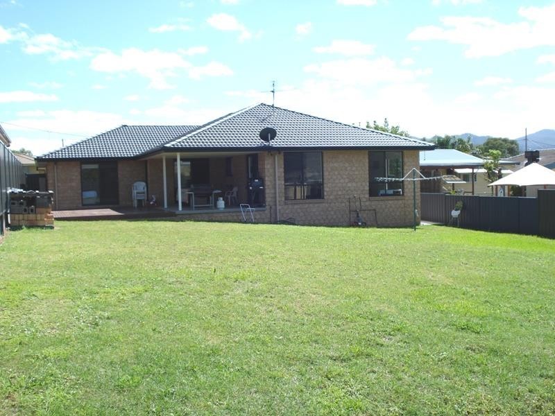 26 Leonora Crescent, Kootingal NSW 2352