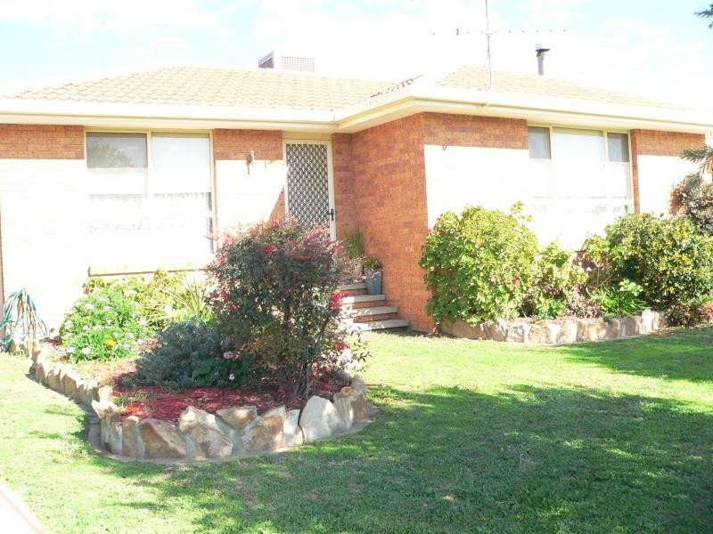 1 Warrah Drive, Calala NSW 2340