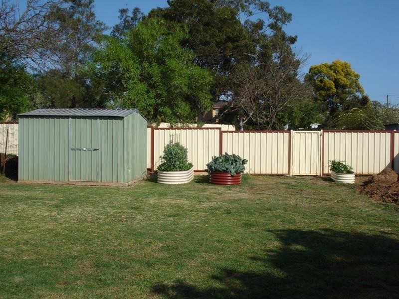 6 Doonba Street, Tamworth NSW 2340