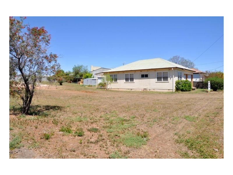 4 – 6 Barnes Street, Taminda NSW 2340