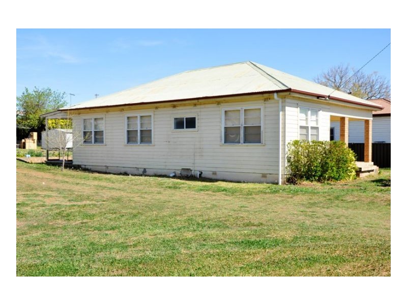 4 – 6 Barnes Street, Taminda NSW 2340