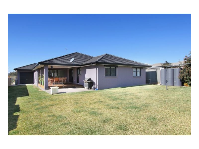 24 Rosella Avenue, Tamworth NSW 2340