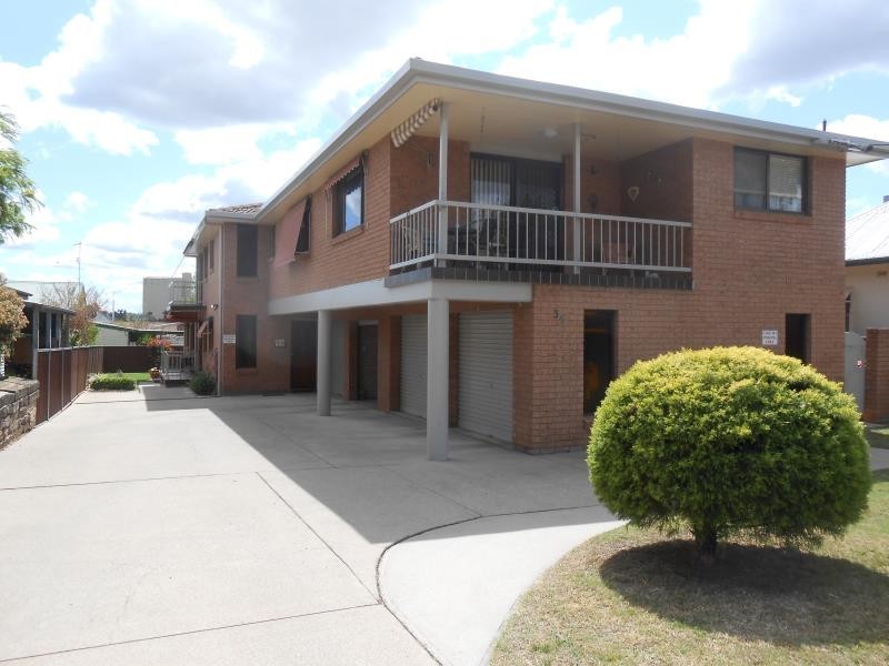 3/35 Gipps Street, Tamworth NSW 2340