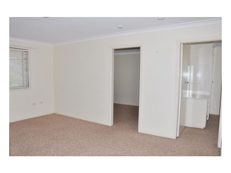 2 Edward Street, Tamworth NSW 2340