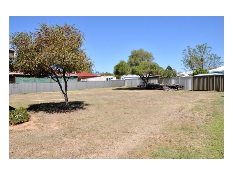 2 Edward Street, Tamworth NSW 2340
