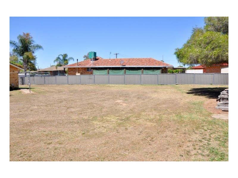 2 Edward Street, Tamworth NSW 2340
