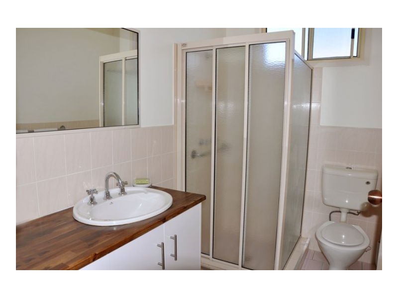 4 Laurel Street, Kootingal NSW 2352