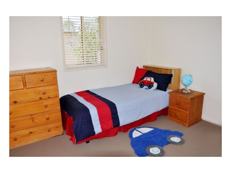 4 Laurel Street, Kootingal NSW 2352