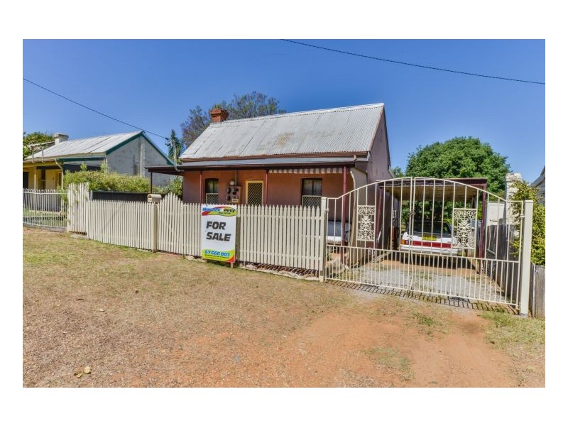 43 Macquarie Street, Tamworth NSW 2340