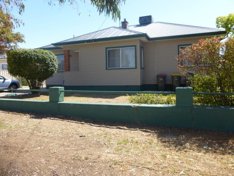 10 Melrose Street, Tamworth NSW 2340
