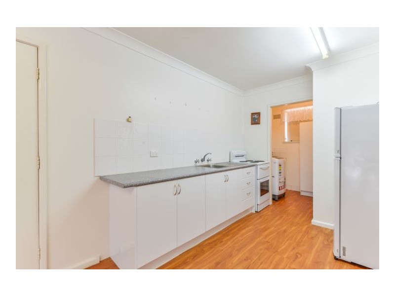 11 Burilla Street, Tamworth NSW 2340