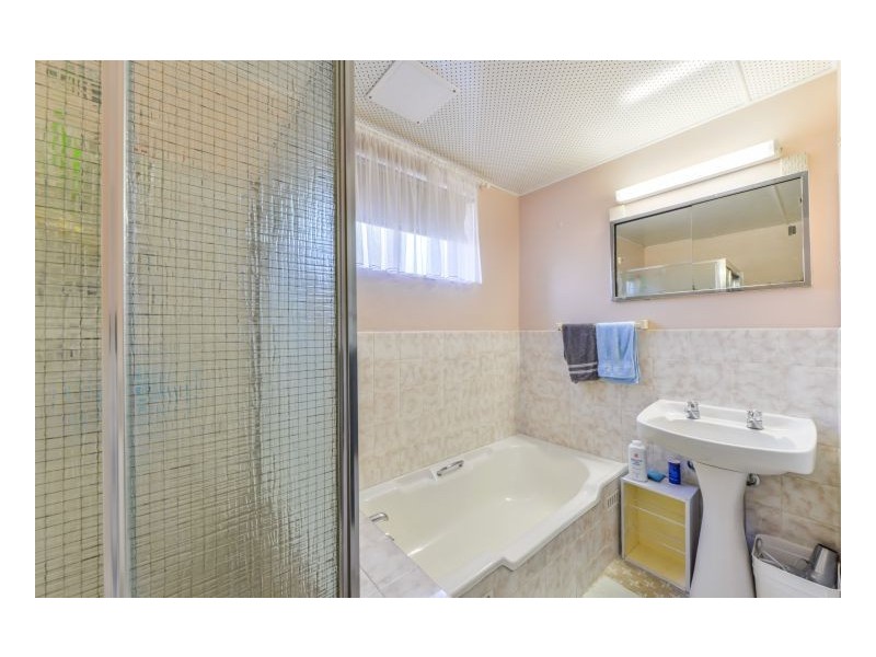 11 Burilla Street, Tamworth NSW 2340