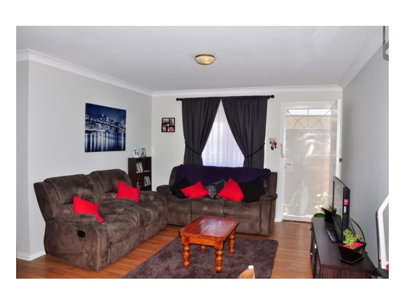 1/22 Olive Lane, Tamworth NSW 2340