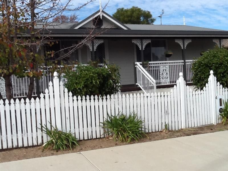 4A Boronia Drive, Tamworth NSW 2340