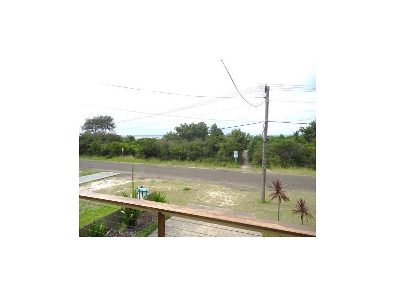 50 Greenway Rd, Callala Beach NSW 2540