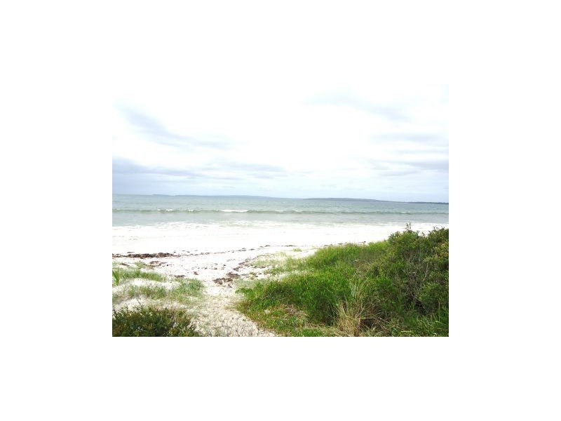50 Greenway Rd, Callala Beach NSW 2540