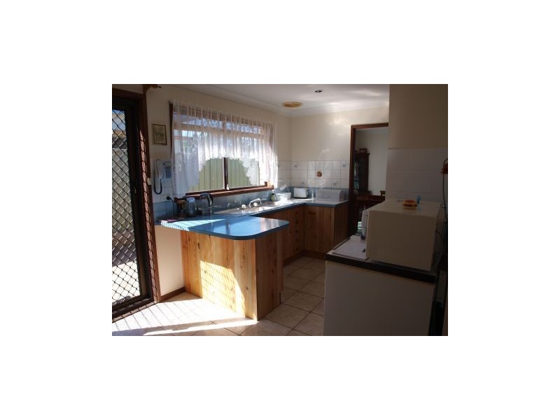 40 Osterley Ave, Orient Point NSW 2540