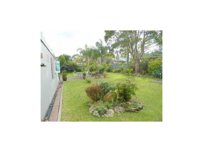 40 Osterley Ave, Orient Point NSW 2540