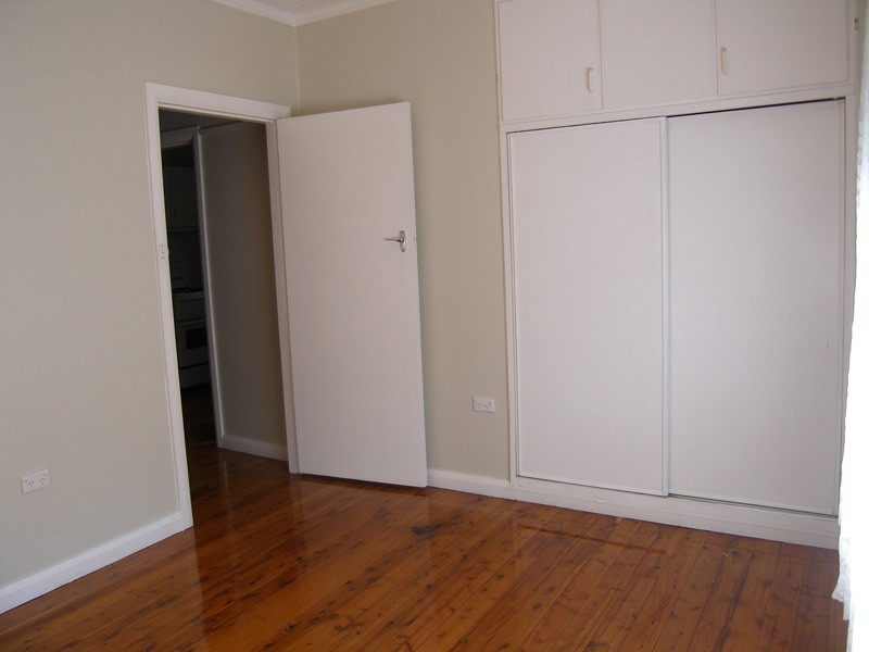 2/9 South Street, Greenwell Point NSW 2540