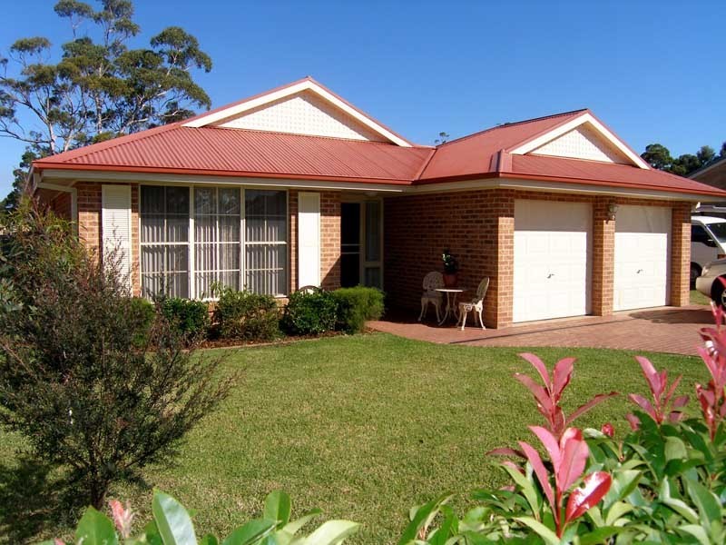 7 Hollingsworth Crescent, Callala Bay NSW 2540