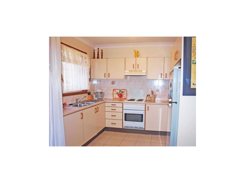 2/11 The Lake Circuit, Culburra Beach NSW 2540