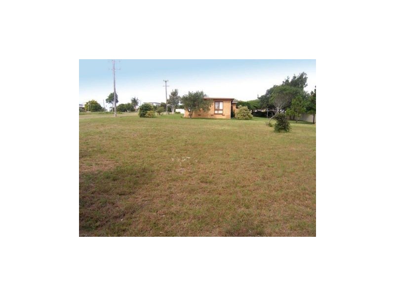 120 The Lake Circuit, Culburra Beach NSW 2540