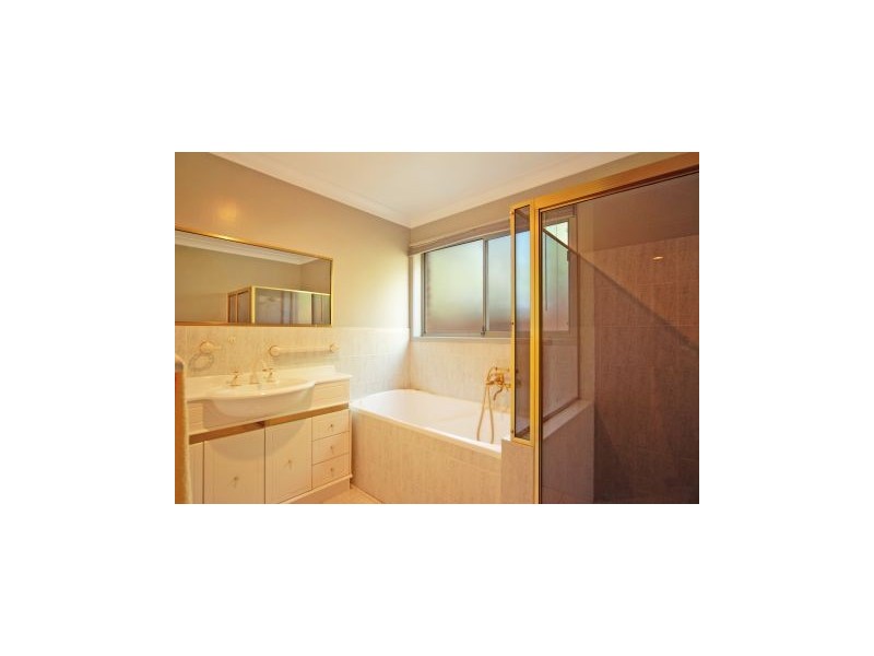 2 The Lake Circuit, Culburra Beach NSW 2540