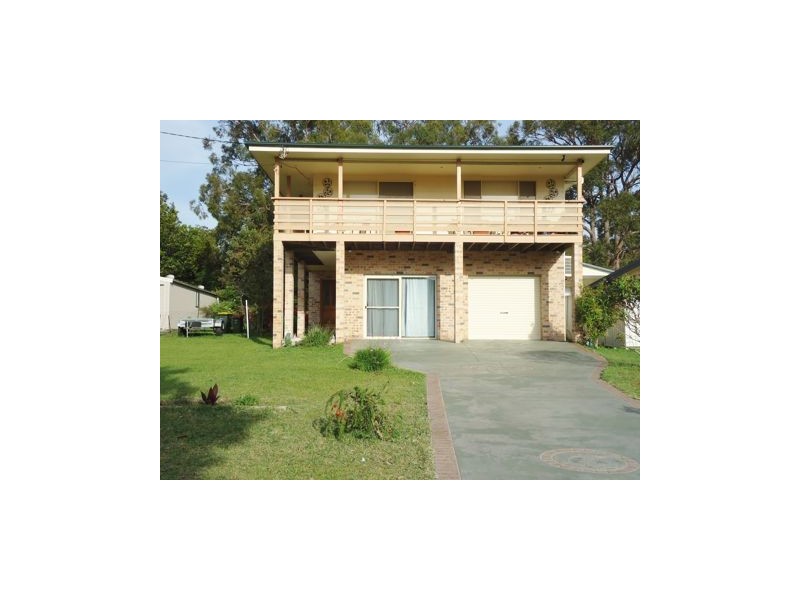 20 Meadowlake Ave, Berrara NSW 2540