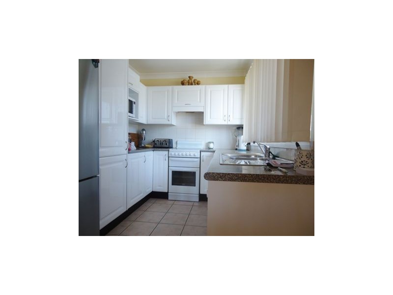 20 Meadowlake Ave, Berrara NSW 2540