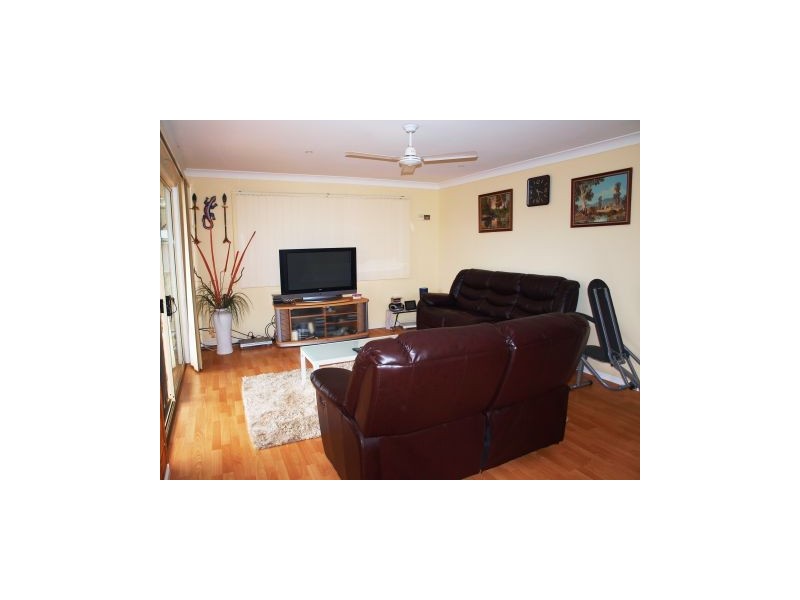 20 Meadowlake Ave, Berrara NSW 2540