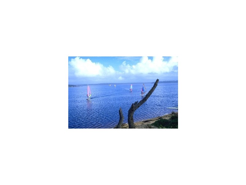 190 The Lake Circuit, Culburra Beach NSW 2540