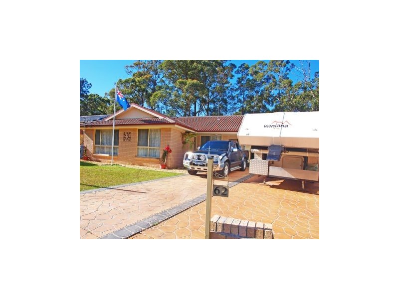 62 Suncrest Ave, Sussex Inlet NSW 2540