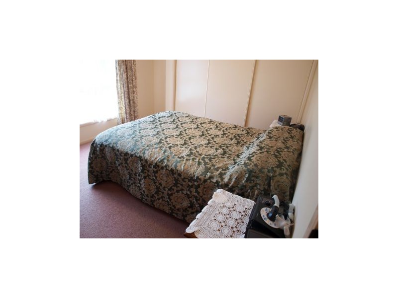 62 Suncrest Ave, Sussex Inlet NSW 2540