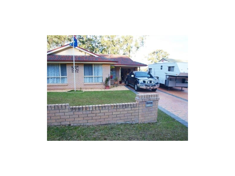 62 Suncrest Ave, Sussex Inlet NSW 2540