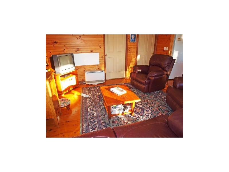 41 Jacobs Drive, Sussex Inlet NSW 2540