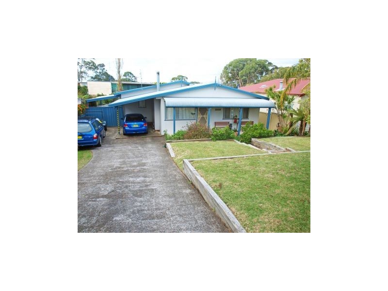 61 Sussex Inlet Road, Sussex Inlet NSW 2540