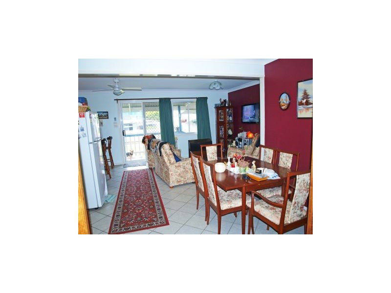 61 Sussex Inlet Road, Sussex Inlet NSW 2540