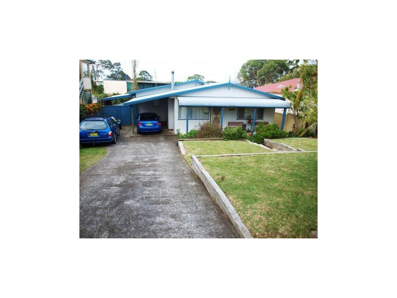 61 Sussex Inlet Road, Sussex Inlet NSW 2540
