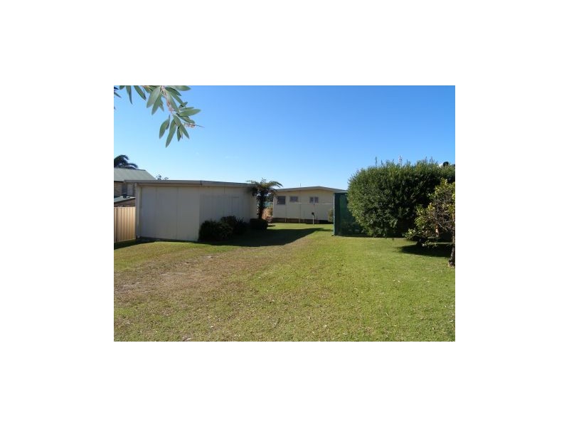 3 Jervis Street, Greenwell Point NSW 2540