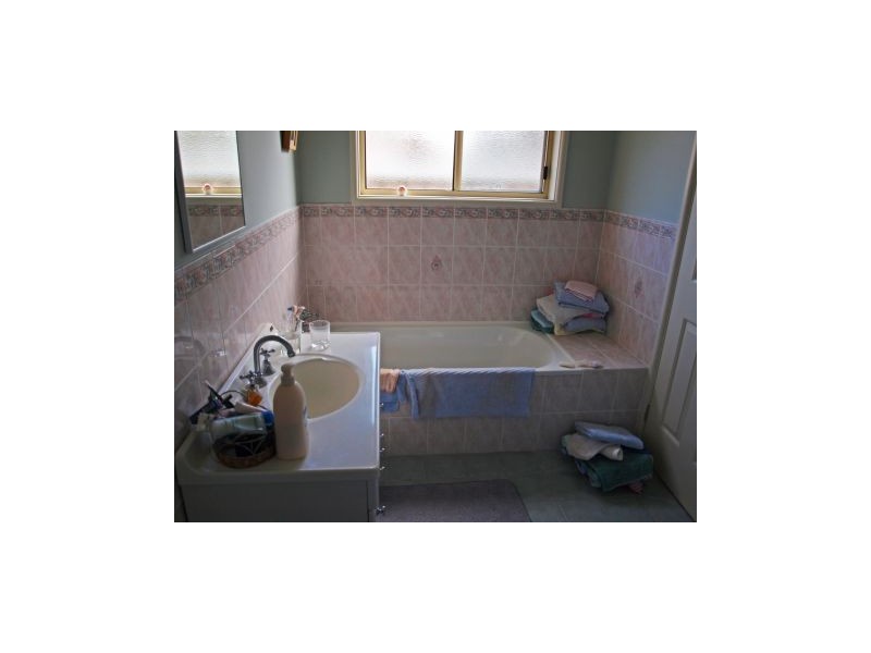 26 Sydney Ave, Callala Bay NSW 2540