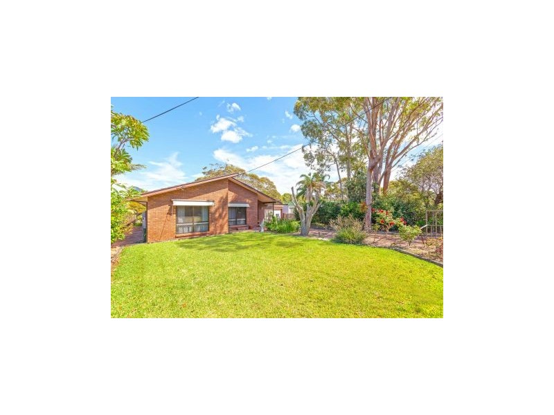 4 Jay Street, Culburra Beach NSW 2540