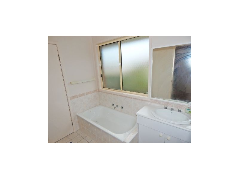 5 Hunter Street, Callala Bay NSW 2540