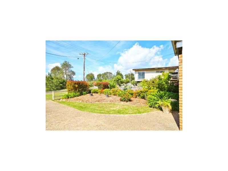 4 Greenway Road, Callala Beach NSW 2540