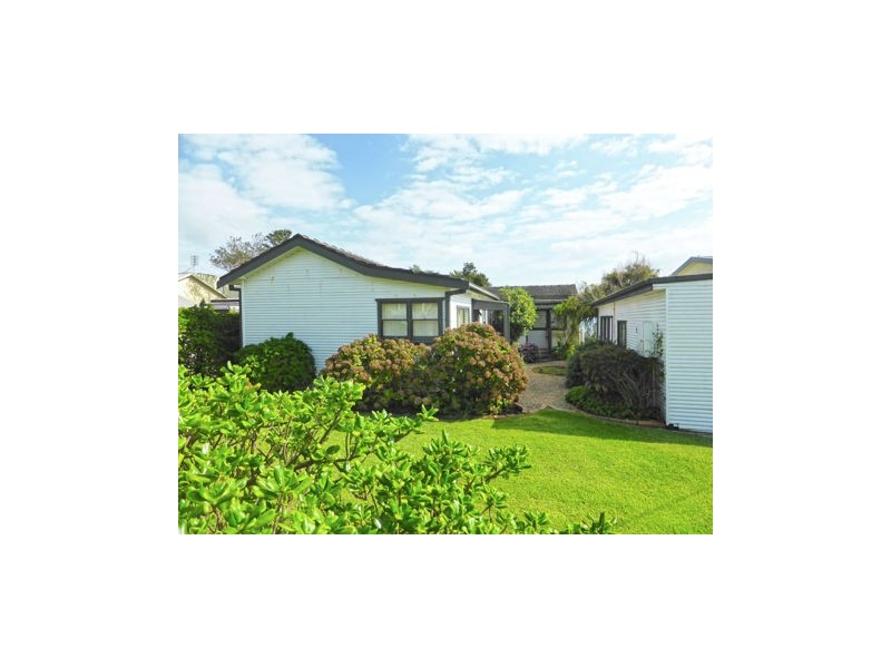 232 Penguins Head Road, Culburra Beach NSW 2540