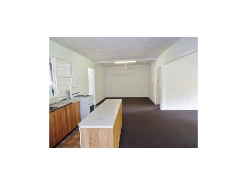 6 Lamond street, Currarong NSW 2540