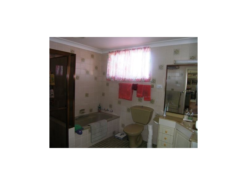 23 Crookhaven Drive, Greenwell Point NSW 2540