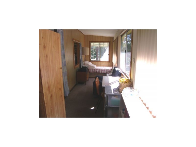 2 Otranto Avenue, Orient Point NSW 2540