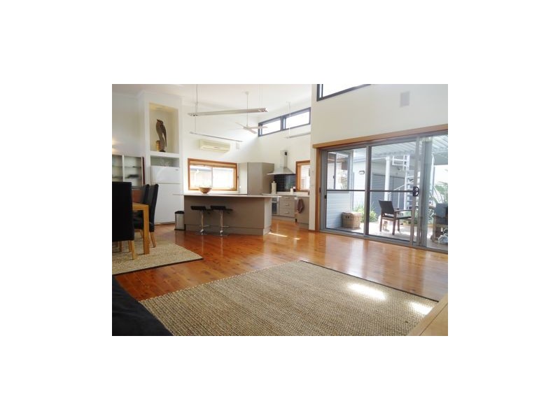 84 Boorawine Tce, Callala Bay NSW 2540